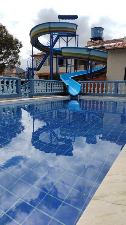 Pousada Clube Santa Cruz サンタ・クルース・デ・ミナス エクステリア 写真