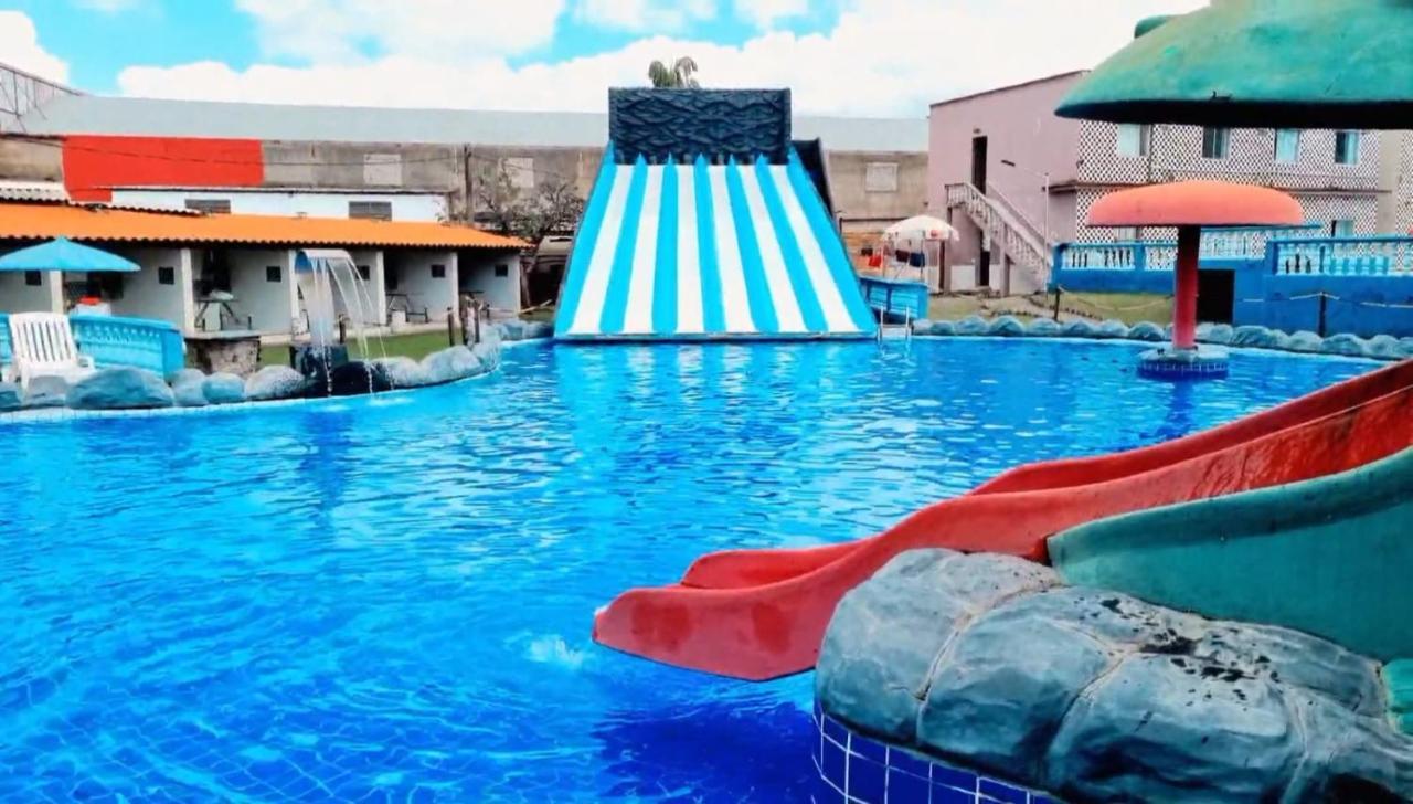 Pousada Clube Santa Cruz サンタ・クルース・デ・ミナス エクステリア 写真